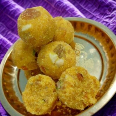 Cow Ghee Moong Dal Ladoo